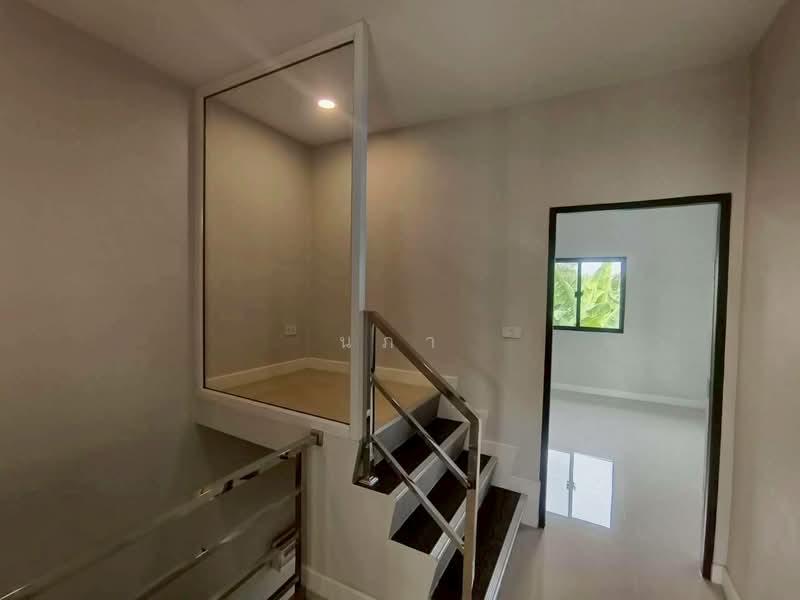 บ้านสวยพร้อมอยู่ รังสิต – สะพานแดง คลอง 1 ซอย 16, ปทุมธานี, ประชาธิปัตย์, ธัญบุรี, ปทุมธานี, 150 ตร.ม., บ้านเดี่ยว ขาย, โดย นภา, 500226881 - DDproperty.com