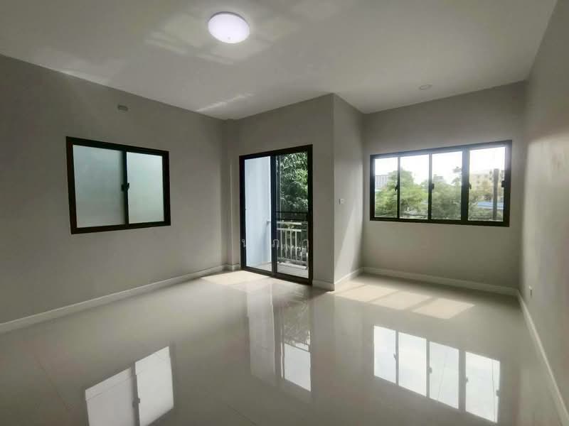 บ้านสวยพร้อมอยู่ รังสิต – สะพานแดง คลอง 1 ซอย 16, Pathum Thani, Prachathipat, Thanyaburi, Pathum Thani, 2 Bedrooms, 150 sqm, Single Detached House For Sale, by นภา, 500226881 - DDproperty.com