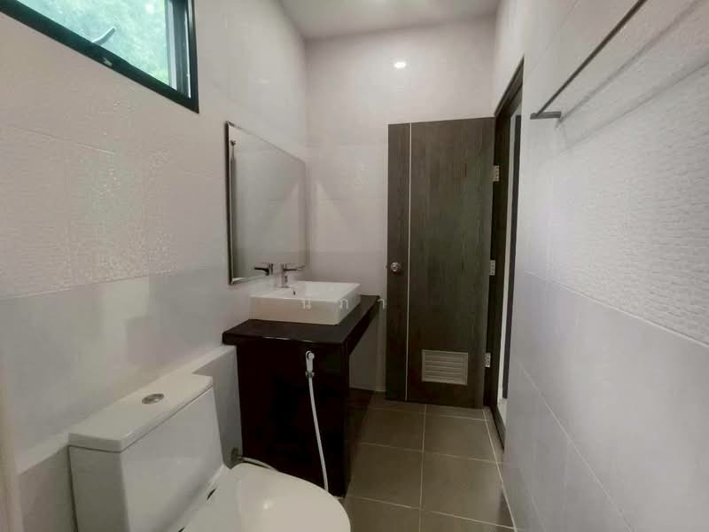 บ้านสวยพร้อมอยู่ รังสิต – สะพานแดง คลอง 1 ซอย 16, Pathum Thani, Prachathipat, Thanyaburi, Pathum Thani, 2 Bedrooms, 150 sqm, Single Detached House For Sale, by นภา, 500226881 - DDproperty.com