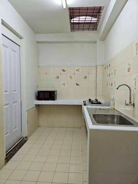 ทาวน์เฮ้าส์ ซอย อ่อนนุช 50, Bangkok, Suan Luang, Suan Luang, Bangkok, 2 Bedrooms, 128 sqm, Townhouse For Rent, by Living Condo, 500226899 - DDproperty.com