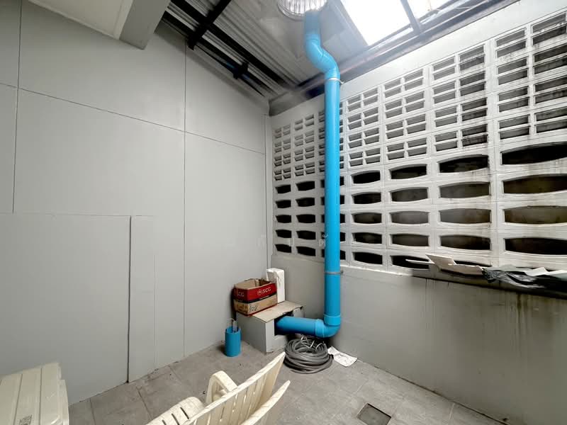 อยู่เองก็ลงตัว ทำออฟฟิศก็เวิร์ก!!! ขายทาวน์โฮม 3 ชั้น ซอยบรมราชชนนี 4 ฟังก์ชันยืดหยุ่น, กรุงเทพ, บางบำหรุ, บางพลัด, กรุงเทพ, 325 ตร.ม., ทาวน์เฮ้าส์ ขาย, โดย คุณกัปตัน, 500226903 - DDproperty.com