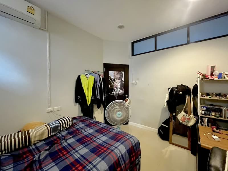 อยู่เองก็ลงตัว ทำออฟฟิศก็เวิร์ก!!! ขายทาวน์โฮม 3 ชั้น ซอยบรมราชชนนี 4 ฟังก์ชันยืดหยุ่น, กรุงเทพ, บางบำหรุ, บางพลัด, กรุงเทพ, 325 ตร.ม., ทาวน์เฮ้าส์ ขาย, โดย คุณกัปตัน, 500226903 - DDproperty.com