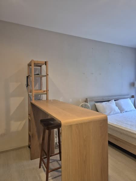 Rhythm Sukhumvit 36-38, Bangkok, 55 Soi Sukhumvit 36, Sukhumvit Road, Phra Kanong, Khlong Toei, Bangkok, Studio, 24 sqm, Condo For Rent, by เมี่ยง, 500226910 - DDproperty.com