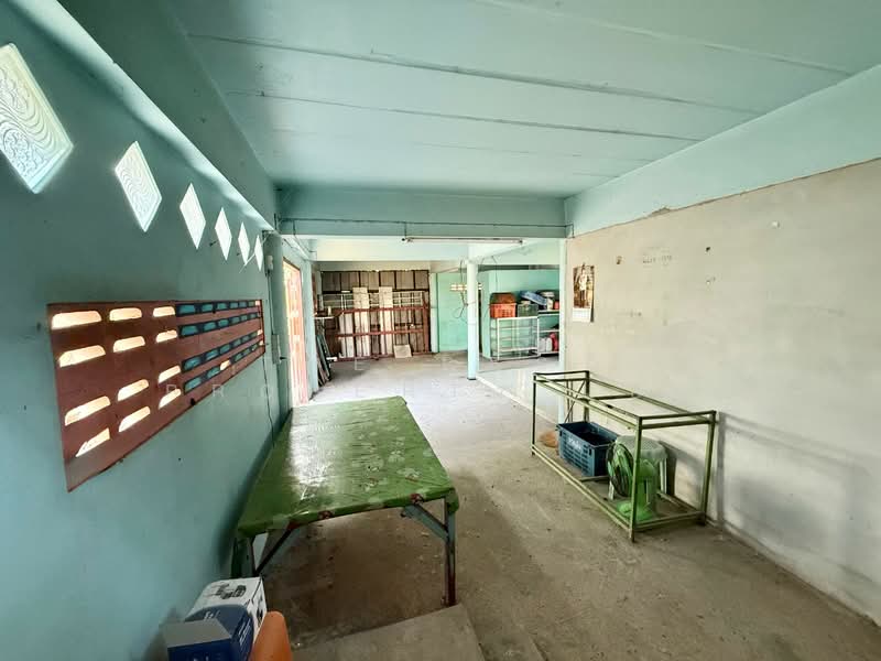 For Sale - บ้านเดี่ยวพร้อมที่ดินป่าตาล ลพบุรี, Lop Buri