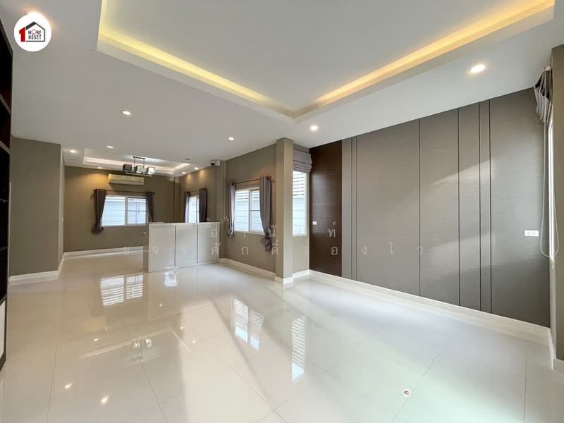 TARA Ratchaphruek-Pinklao, Nonthaburi, Plai Bang Road, Mahasawat, Bang Kruai, Nonthaburi, 3 Bedrooms, 240 sqm, Single Detached House For Sale, by อานันท์ ขจรศักดิ์ว่องไว, 500226947 - DDproperty.com