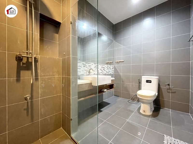 TARA Ratchaphruek-Pinklao, Nonthaburi, Plai Bang Road, Mahasawat, Bang Kruai, Nonthaburi, 3 Bedrooms, 240 sqm, Single Detached House For Sale, by อานันท์ ขจรศักดิ์ว่องไว, 500226947 - DDproperty.com