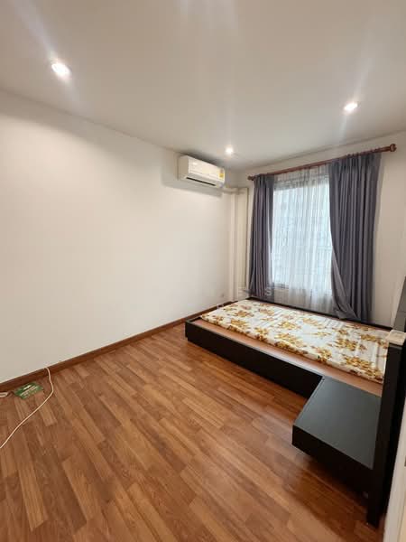 ทาวน์โฮมลาดพร้าว กรุงเทพมหานคร, Bangkok, Lat Phrao, Lat Phrao, Bangkok, 3 Bedrooms, 222 sqm, Townhouse For Sale, by The Best Property แคท, 500226989 - DDproperty.com