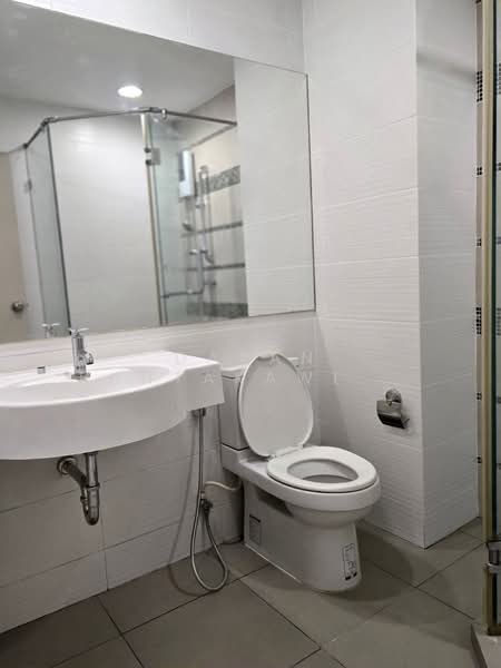 Centric Sathorn-St Louis, Bangkok, Sathorn Nua Road, Yan Nawa, Sathon, Bangkok, 1 Bedroom, 35 sqm, Condo For Rent, by Daran Buntakawinkul, 500226999 - DDproperty.com