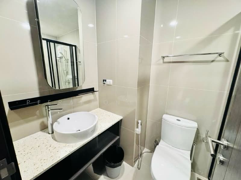 XT Huaikhwang, Bangkok, 244 Ratchadaphisek Road, Huai Khwang, Huai Khwang, Bangkok, 2 Bedrooms, 55 sqm, Condo For Sale, by Peeraphong Jamsai, 500227014 - DDproperty.com