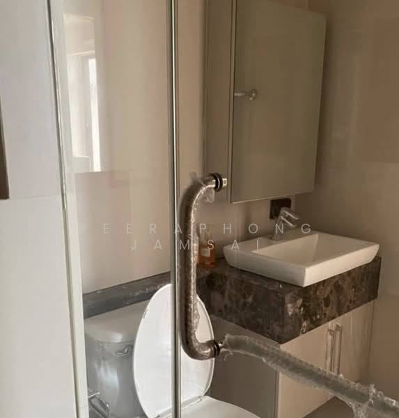 Fuse Sathorn-Taksin, Bangkok, Krung Thon Buri Road, Bang Lam Phu Lang, Khlong San, Bangkok, 1 Bedroom, 33 sqm, Condo For Sale, by Peeraphong Jamsai, 500227023 - DDproperty.com