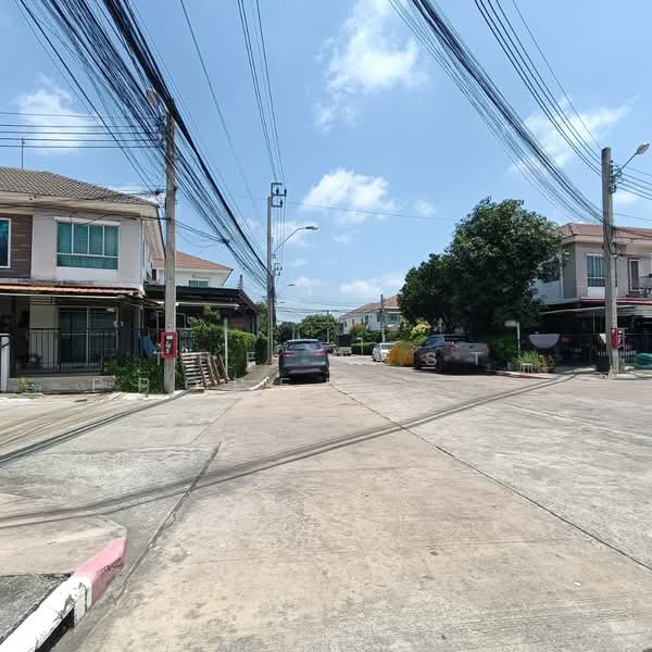 Pruksa Ville 49 Srinakain : พฤกษาวิลล์ 49 ศรีนครินทร์, สมุทรปราการ, ถนน ศรีนครินทร์, บางเมือง, เมืองสมุทรปราการ, สมุทรปราการ, 120 ตร.ม., ทาวน์เฮ้าส์ ขาย, โดย The Best Property เล็ก, 500227024 - DDproperty.com