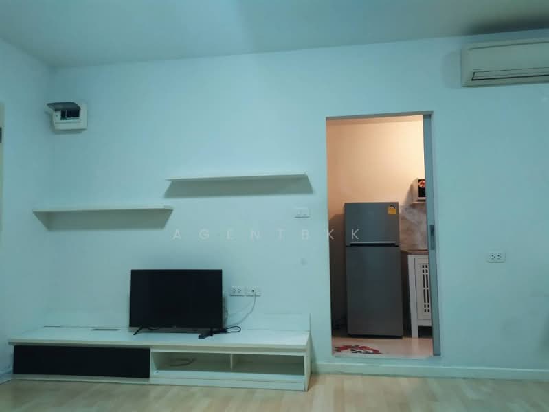 Dcondo Charan-Bang Khun Non, Bangkok, Bang Khun Non 14 Alley, Bang Khun Non, Bangkok Noi, Bangkok, 1 Bedroom, 30 sqm, Condo For Rent, by Agentbkk, 500227080 - DDproperty.com