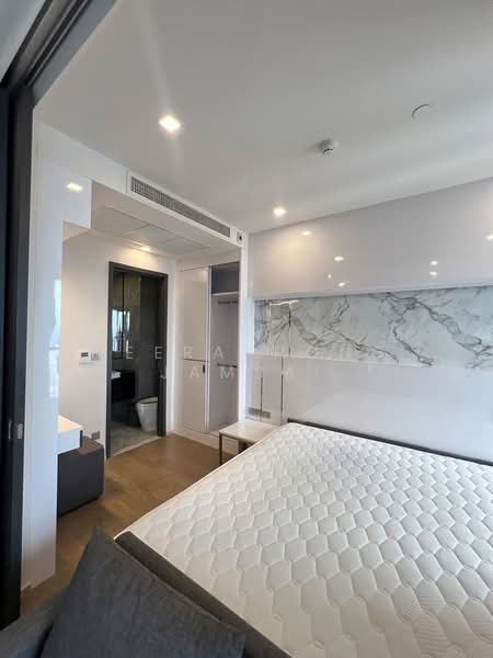 The Edge Sukhumvit 23, Bangkok, 6 Soi Sukhumvit 23, Khlongtoei Nua, Watthana, Bangkok, 1 Bedroom, 33 sqm, Condo For Rent, by Peeraphong Jamsai, 500227094 - DDproperty.com