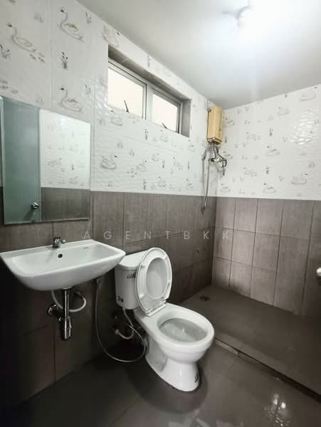 For Rent - Fortune Condo Town, Bangkok