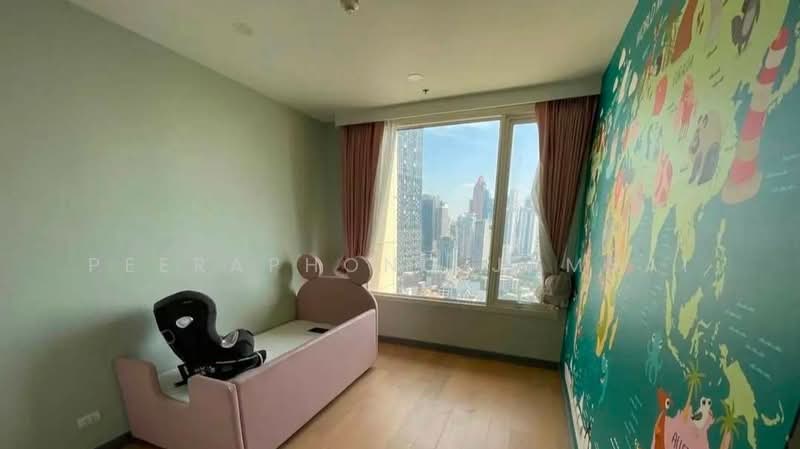 The Empire Place, Bangkok, 88 Narathiwatratchanakharin Road, Thung Maha Mek, Sathon, Bangkok, 3 Bedrooms, 183 sqm, Condo For Rent, by Peeraphong Jamsai, 500227123 - DDproperty.com