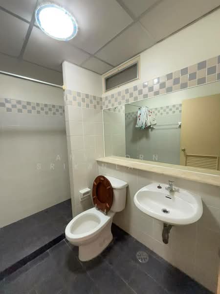 Sathorn Bridge Tower, Bangkok, 190 Krungthonburi Road, Khlong Ton Sai, Khlong San, Bangkok, 3 Bedrooms, 165 sqm, Condo For Rent, by Anyaporn Srikanlayanabut, 500227124 - DDproperty.com