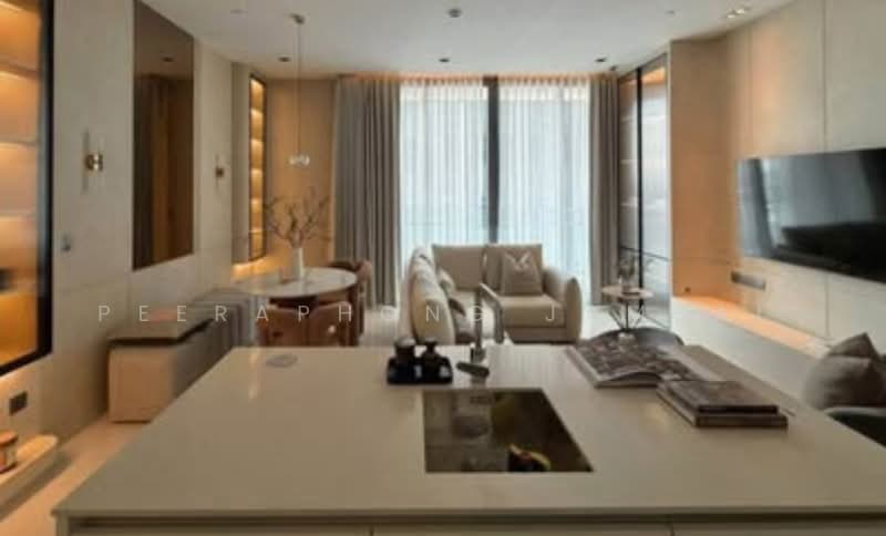 Q1 Sukhumvit, Bangkok, 1 Sukhumvit Road, Khlong Toei, Khlong Toei, Bangkok, 2 Bedrooms, 95 sqm, Condo For Rent, by Peeraphong Jamsai, 500227142 - DDproperty.com