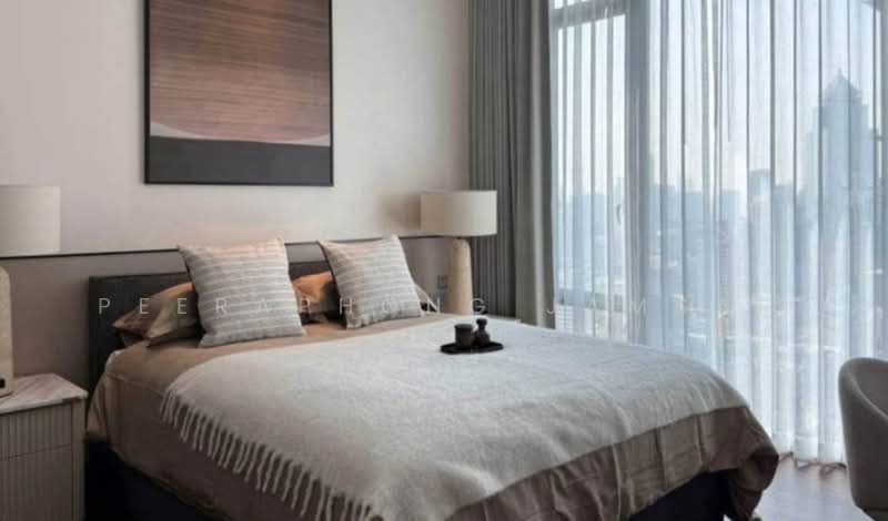 Q1 Sukhumvit, Bangkok, 1 Sukhumvit Road, Khlong Toei, Khlong Toei, Bangkok, 2 Bedrooms, 95 sqm, Condo For Rent, by Peeraphong Jamsai, 500227142 - DDproperty.com