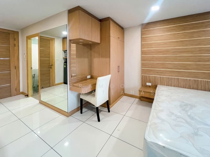 For Sale - Whale Marina Condo, Chon Buri (Pattaya)