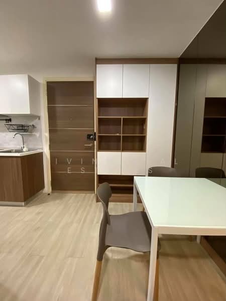 Atmoz Ladprao 71, Bangkok, Soi Lat Phrao 71, Lat Phrao, Lat Phrao, Bangkok, 2 Bedrooms, 38 sqm, Condo For Rent, by Living Real Estates, 500227199 - DDproperty.com