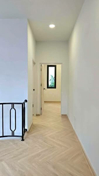 Baan Suan Prinsiri, Bangkok, Khlong Kum, Bueng Kum, Bangkok, 4 Bedrooms, 200 sqm, Single Detached House For Sale, by ชรัญญ์ชัย วัชระนิธิวงศ์, 500227208 - DDproperty.com