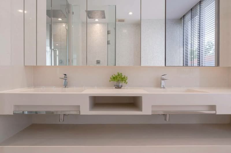 Vittorio 39, Bangkok, 8 Sukhumvit, Khlong Tan Nua, Watthana, Bangkok, 2 Bedrooms, 138 sqm, Condo For Sale, by Yoshida Co., Ltd., 500227219 - DDproperty.com