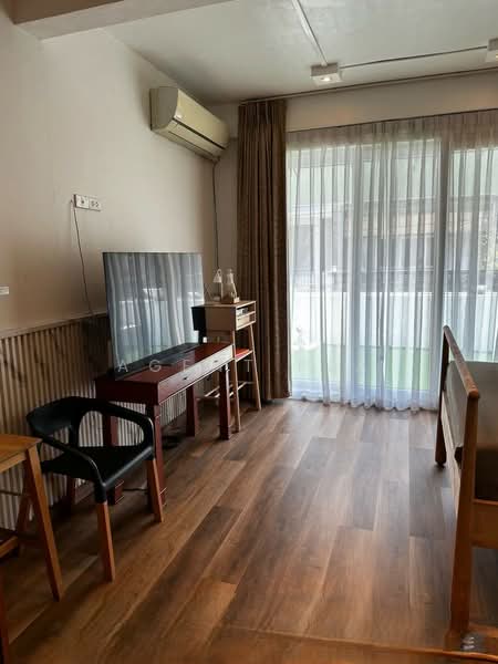 Townhouse for rent, Sathorn Soi 9, only 850 meters to BTS Chong Nonsi (SPSAD3916), Bangkok, Yan Nawa, Sathon, Bangkok, 4 Bedrooms, 192 sqm, Townhouse For Rent, by Agent Pla, 500227230 - DDproperty.com