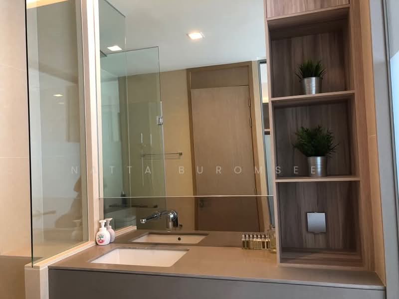 The Esse Asoke, Bangkok, 333 Soi Sukhumvit 21, Sukhumvit Road, Khlongtoei Nua, Watthana, Bangkok, 1 Bedroom, 47 sqm, Condo For Rent, by Natta Buromsee, 500227262 - DDproperty.com