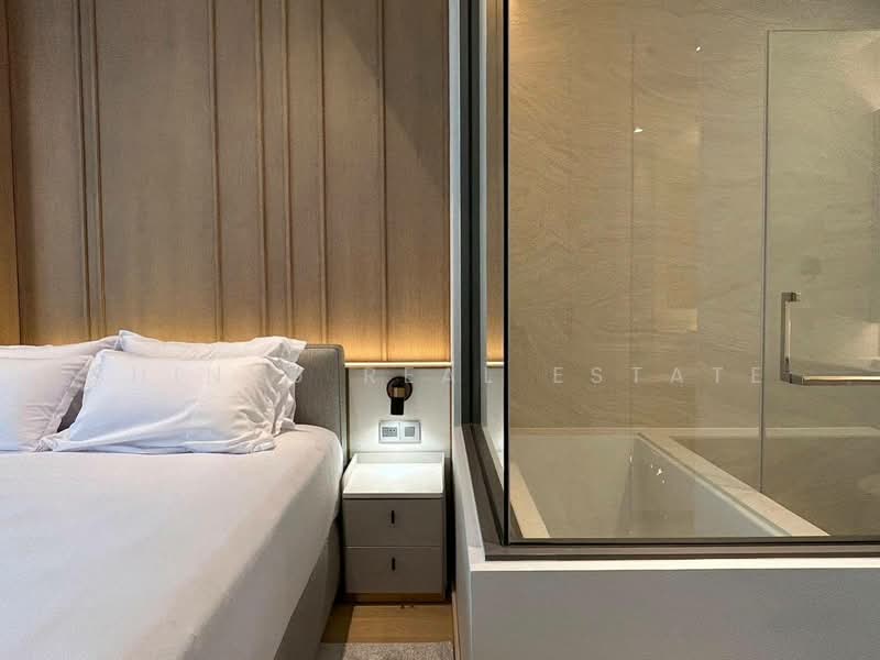 The Strand Thonglor, Bangkok, 36 Soi Sukhumvit 55, Khlong Tan Nua, Watthana, Bangkok, 1 Bedroom, 53 sqm, Condo For Rent, by Shinyu Real Estate, 500227291 - DDproperty.com