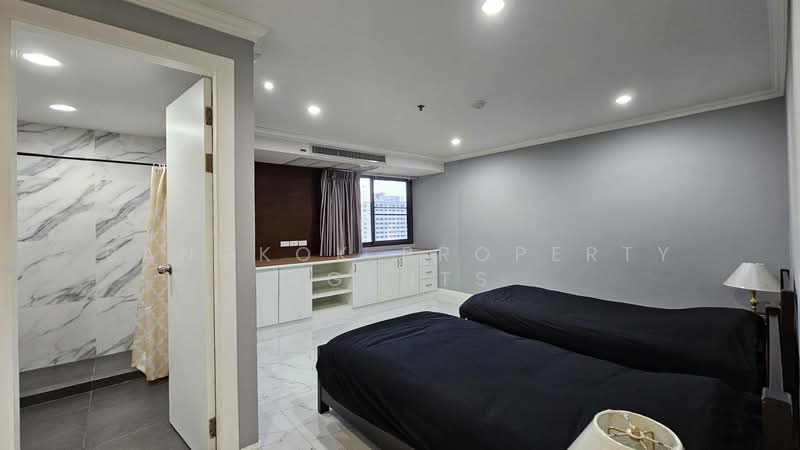 Baan Suanpetch, Bangkok, 18 Soi Sukhumvit 39, Khlong Tan Nua, Watthana, Bangkok, 3 Bedrooms, 133 sqm, Condo For Rent, by BANGKOK PROPERTY AGENTS, 500227305 - DDproperty.com