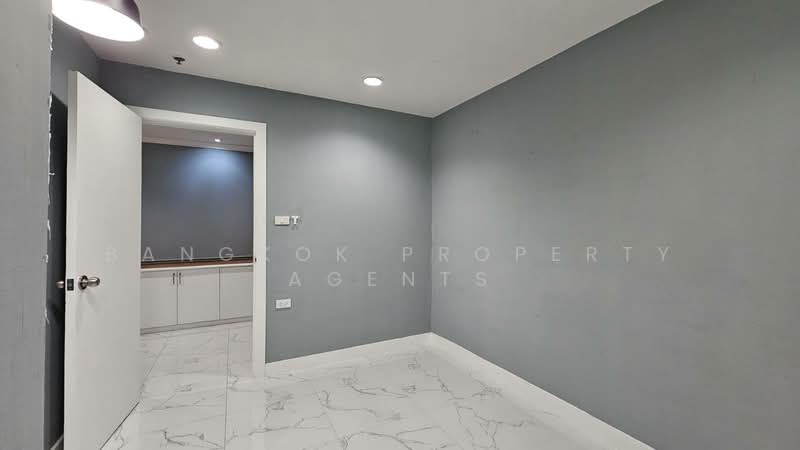 Baan Suanpetch, Bangkok, 18 Soi Sukhumvit 39, Khlong Tan Nua, Watthana, Bangkok, 3 Bedrooms, 133 sqm, Condo For Rent, by BANGKOK PROPERTY AGENTS, 500227305 - DDproperty.com