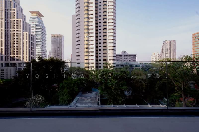 Vittorio 39, Bangkok, 8 Sukhumvit, Khlong Tan Nua, Watthana, Bangkok, 2 Bedrooms, 127 sqm, Condo For Sale, by Yoshida Co., Ltd., 500227307 - DDproperty.com