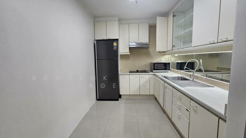 Baan Suanpetch, Bangkok, 18 Soi Sukhumvit 39, Khlong Tan Nua, Watthana, Bangkok, 2 Bedrooms, 133 sqm, Condo For Rent, by BANGKOK PROPERTY AGENTS, 500227332 - DDproperty.com