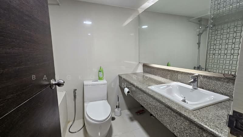 Baan Suanpetch, Bangkok, 18 Soi Sukhumvit 39, Khlong Tan Nua, Watthana, Bangkok, 2 Bedrooms, 133 sqm, Condo For Rent, by BANGKOK PROPERTY AGENTS, 500227332 - DDproperty.com