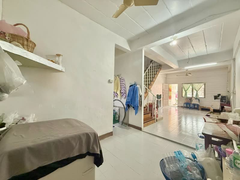 Sivarat 3, Samut Sakhon, Om Noi, Krathum Baen, Samut Sakhon, 2 Bedrooms, 100 sqm, Townhouse For Sale, by he Best Property ดาด้า, 500227338 - DDproperty.com