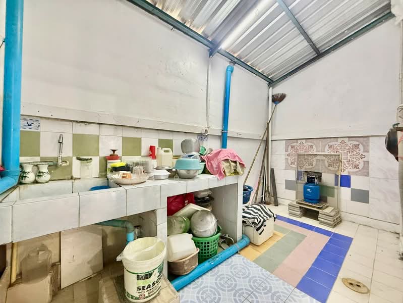 Sivarat 3, Samut Sakhon, Om Noi, Krathum Baen, Samut Sakhon, 2 Bedrooms, 100 sqm, Townhouse For Sale, by he Best Property ดาด้า, 500227338 - DDproperty.com