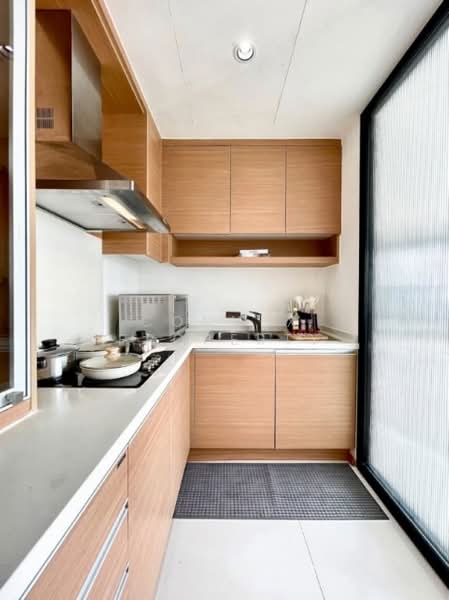 The Emporio Place, Bangkok, 93 Soi Sukhumvit 24, Sukhumvit Road, Khong Tan, Khlong Toei, Bangkok, 2 Bedrooms, 105 sqm, Condo For Rent, by Connex Property, 500227340 - DDproperty.com