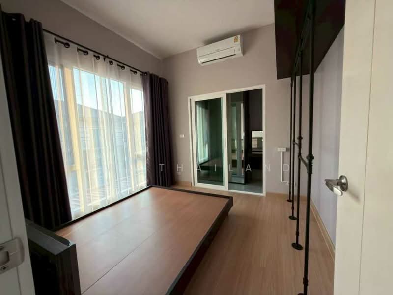 Q District Suksawad-Wongwaen Rama 3, Samut Prakan, Soi Suksawat 76 Latluang, Suksawat Road, Bang Chak, Phra Pra Daeng, Samut Prakan, 4 Bedrooms, 140 sqm, Townhouse For Sale, by ERA Thailand, 500227345 - DDproperty.com