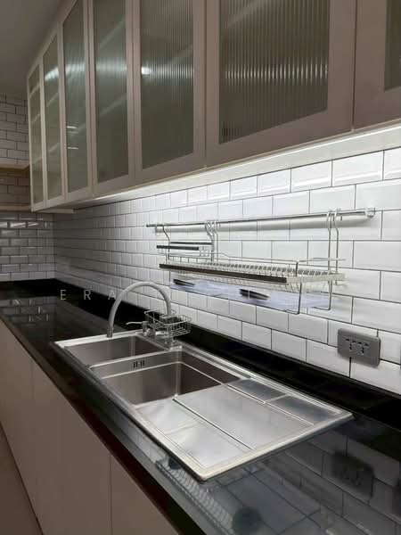 Q District Suksawad-Wongwaen Rama 3 : คิว ดิสทริค สุขสวัสดิ์-วงแหวนพระราม 3, สมุทรปราการ, ซอยสุขสวัสดิ์ 76 ลัดหลวง ถนนสุขสวัสดิ์, บางจาก, พระประแดง, สมุทรปราการ, 140 ตร.ม., ทาวน์เฮ้าส์ ขาย, โดย ERA Thailand, 500227345 - DDproperty.com