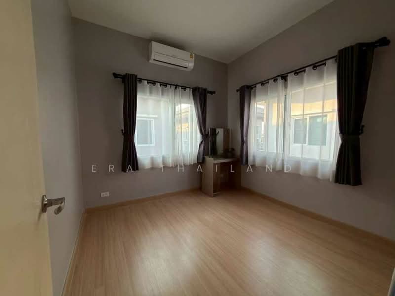 Q District Suksawad-Wongwaen Rama 3, Samut Prakan, Soi Suksawat 76 Latluang, Suksawat Road, Bang Chak, Phra Pra Daeng, Samut Prakan, 4 Bedrooms, 140 sqm, Townhouse For Sale, by ERA Thailand, 500227345 - DDproperty.com