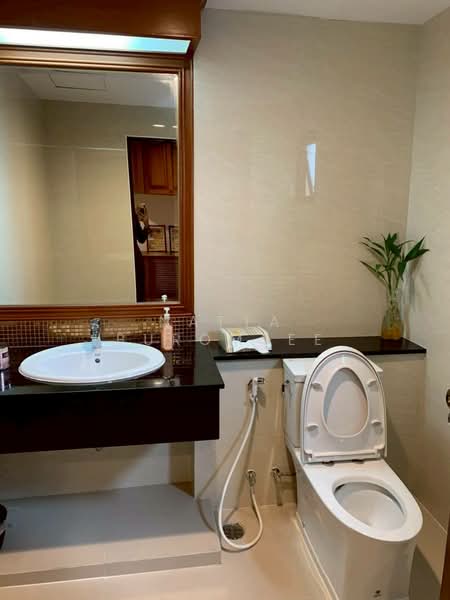 G.P. Grande Tower, Bangkok, 55 Sukhumvit 23, Khlongtoei Nua, Watthana, Bangkok, 3 Bedrooms, 260 sqm, Apartment For Rent, by Natta Buromsee, 500227349 - DDproperty.com