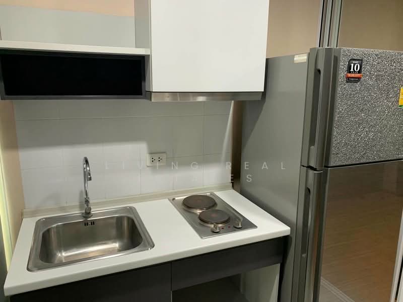 The Base Sukhumvit 77, Bangkok, 289 Sukhumvit 77 Road, Phra Kanong Nua, Watthana, Bangkok, 1 Bedroom, 30 sqm, Condo For Rent, by Living Real Estates, 500227369 - DDproperty.com