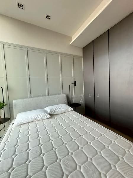 28 Chidlom, Bangkok, 28 Chit Lom Alley, Lumphini, Pathum Wan, Bangkok, 2 Bedrooms, 77 sqm, Condo For Rent, by Noppharuj Nunta, 500227372 - DDproperty.com