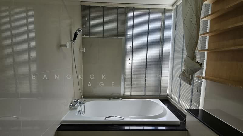 Nusasiri Grand, Bangkok, Soi Sukhumvit 42, Phra Kanong, Khlong Toei, Bangkok, 2 Bedrooms, 155 sqm, Condo For Rent, by BANGKOK PROPERTY AGENTS, 500227377 - DDproperty.com