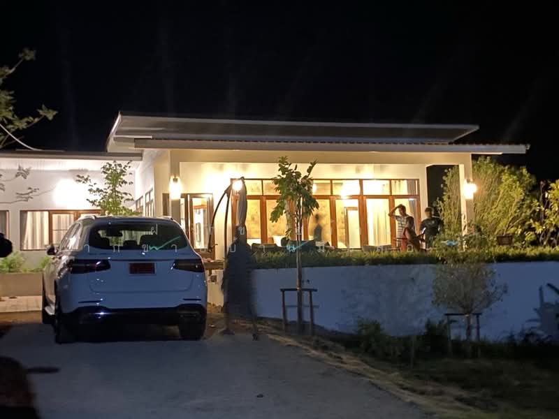 ขายที่ดิน 10ไร่ พร้อมบ้านเดี่ยว/รีสอร์ท วิวภูเขา เหมาะทำโรงแรม รีสอร์ท โฮมสเตย์ พูลวิลล่า Air bnb, สระบุรี, แสลงพัน, วังม่วง, สระบุรี, 16,000 ตร.ม., ที่ดิน ขาย, โดย ฝากขายบ้าน ฝากขายบ้านมือสอง ฝากขายอสัง Realty HuB, 500227386 - DDproperty.com