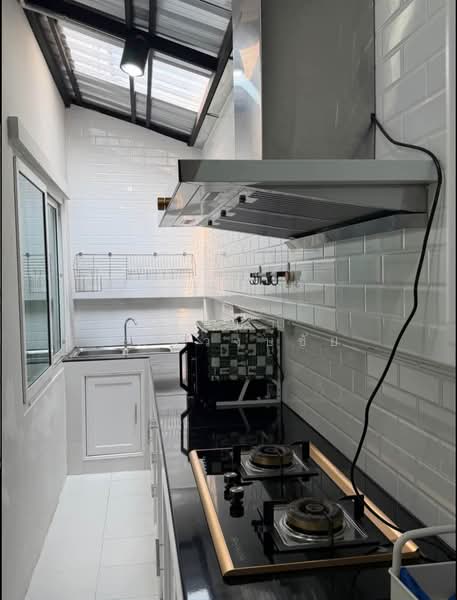 ให้เช่า - Patagonia 5 Ramintra-Safari, กรุงเทพ