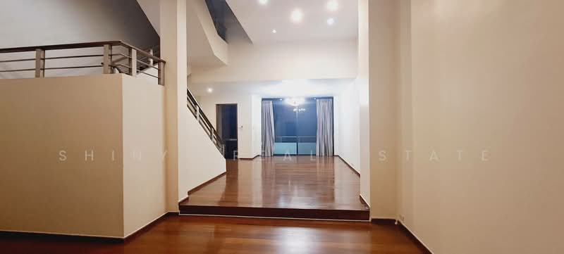 Townhome at Lotus Point, Bangkok, Phra Kanong Nua, Watthana, Bangkok, 4 Bedrooms, 450 sqm, Townhouse For Rent, by Shinyu Real Estate, 500227427 - DDproperty.com