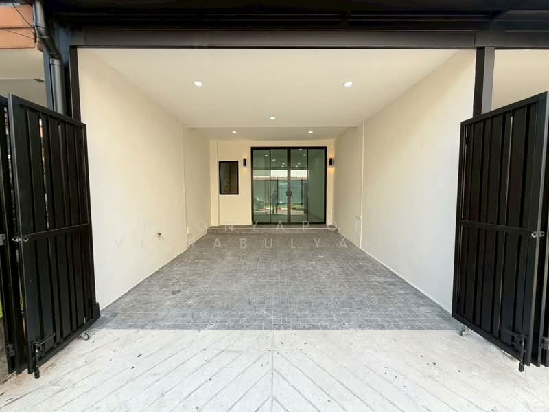 Sixnature Watcharapol, Bangkok, Watcharapol Road, Tha Rang, Bang Khen, Bangkok, 3 Bedrooms, 204 sqm, Townhouse For Sale, by Poonyaporn Veerabulyarit, 500227434 - DDproperty.com