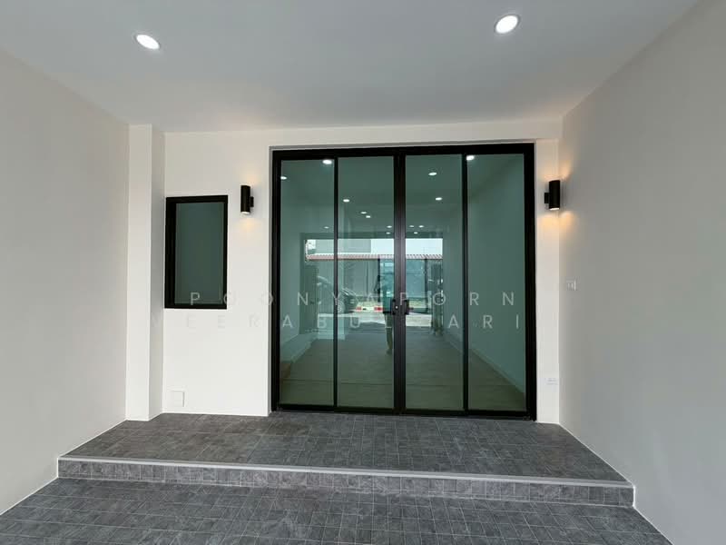 Sixnature Watcharapol, Bangkok, Watcharapol Road, Tha Rang, Bang Khen, Bangkok, 3 Bedrooms, 204 sqm, Townhouse For Sale, by Poonyaporn Veerabulyarit, 500227434 - DDproperty.com