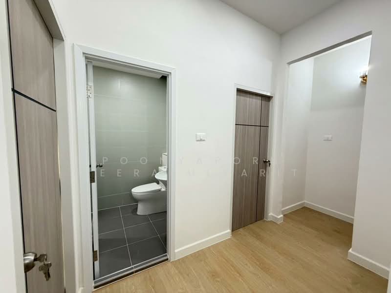 Sixnature Watcharapol, Bangkok, Watcharapol Road, Tha Rang, Bang Khen, Bangkok, 3 Bedrooms, 204 sqm, Townhouse For Sale, by Poonyaporn Veerabulyarit, 500227434 - DDproperty.com